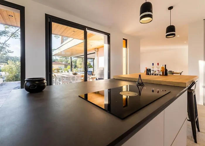 Spring Keyweek - Contemporary With Pool In The Hea Villa Anglet