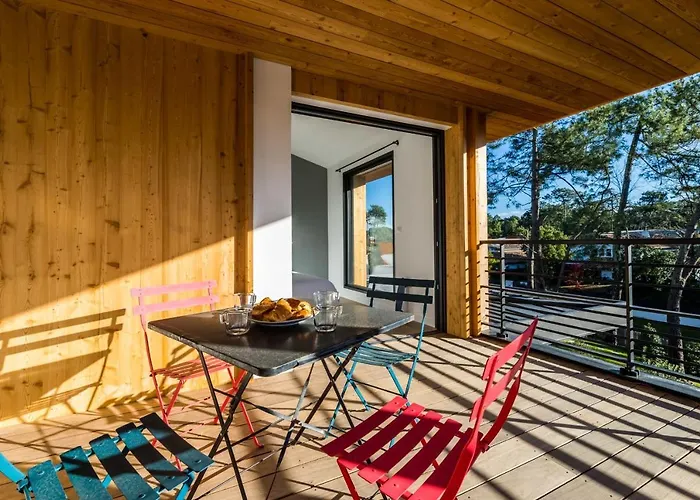 Spring Keyweek - Contemporary With Pool In The Hea * Anglet